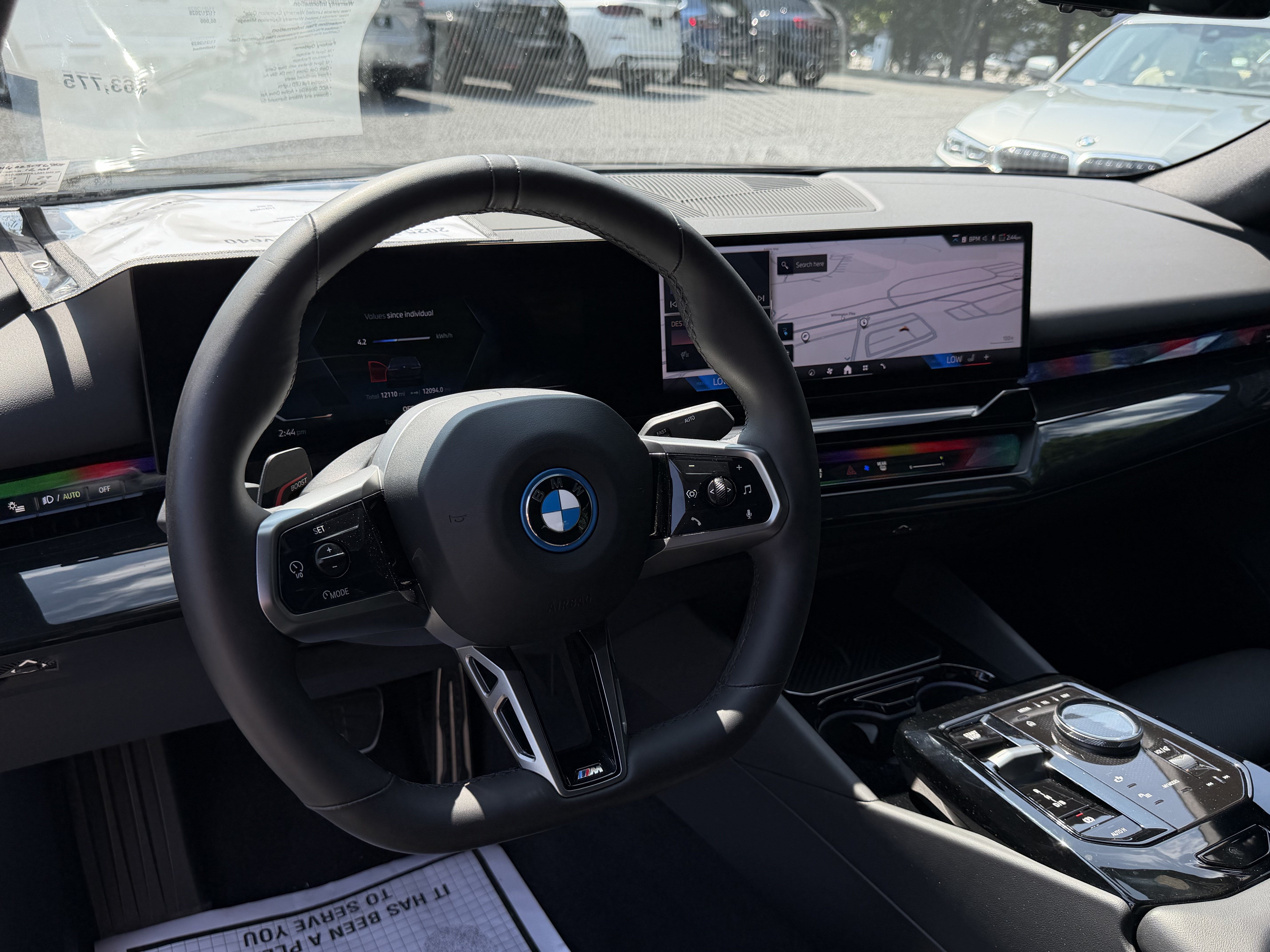 Certified 2025 BMW i5 xDrive40 w/ M Sport Package AWD/4WD image 14