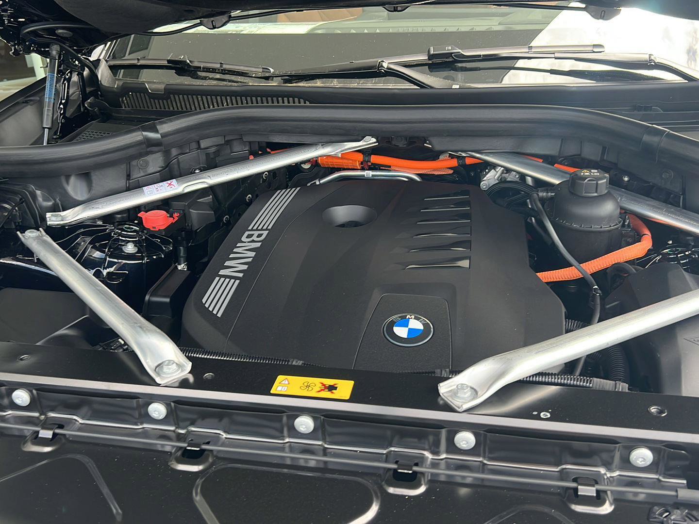 New 2026 BMW X5 xDrive50e image 34