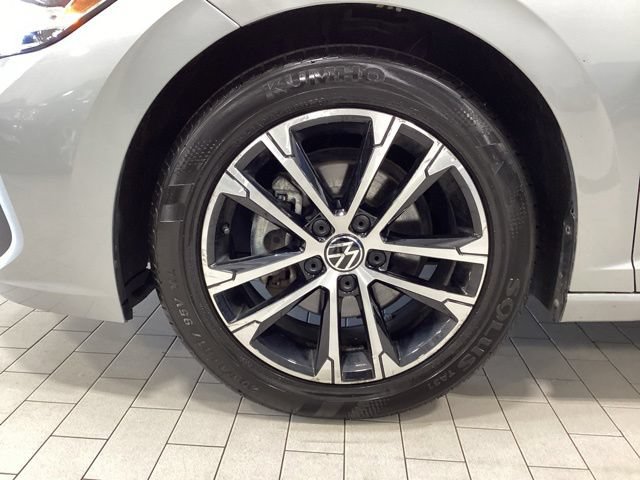 Used 2024 Volkswagen Jetta Sport FWD image 19