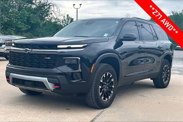 Used 2024 Chevrolet Traverse Z71 w/ LPO, Floor Liner Package image 3