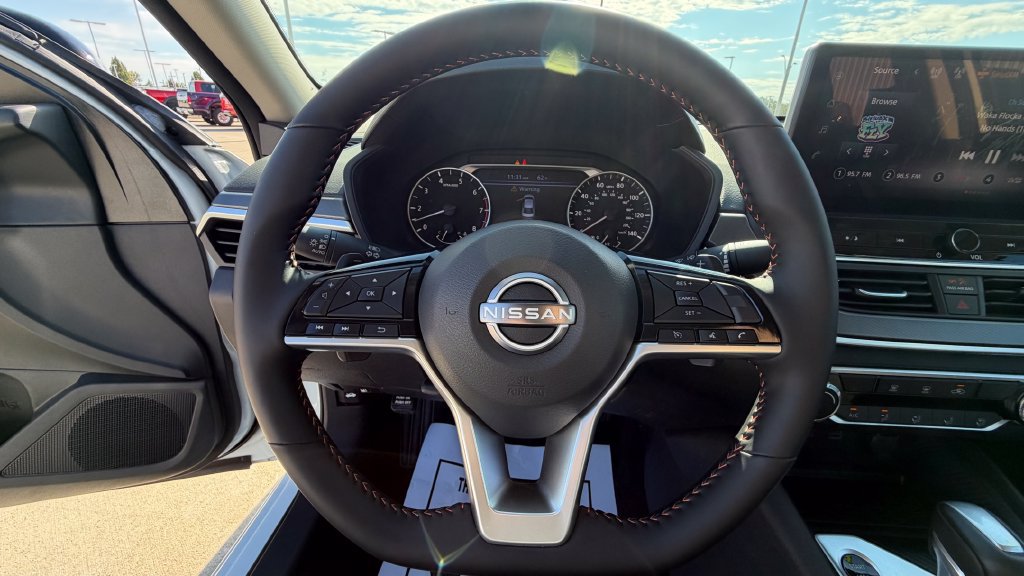 Used 2026 Nissan Altima 2.5 SR FWD image 24