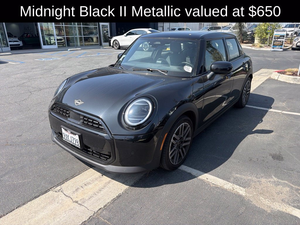 Used 2026 MINI Cooper 4-Door Hardtop FWD image 3