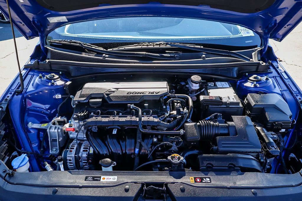 Used 2023 Hyundai Elantra SEL image 29