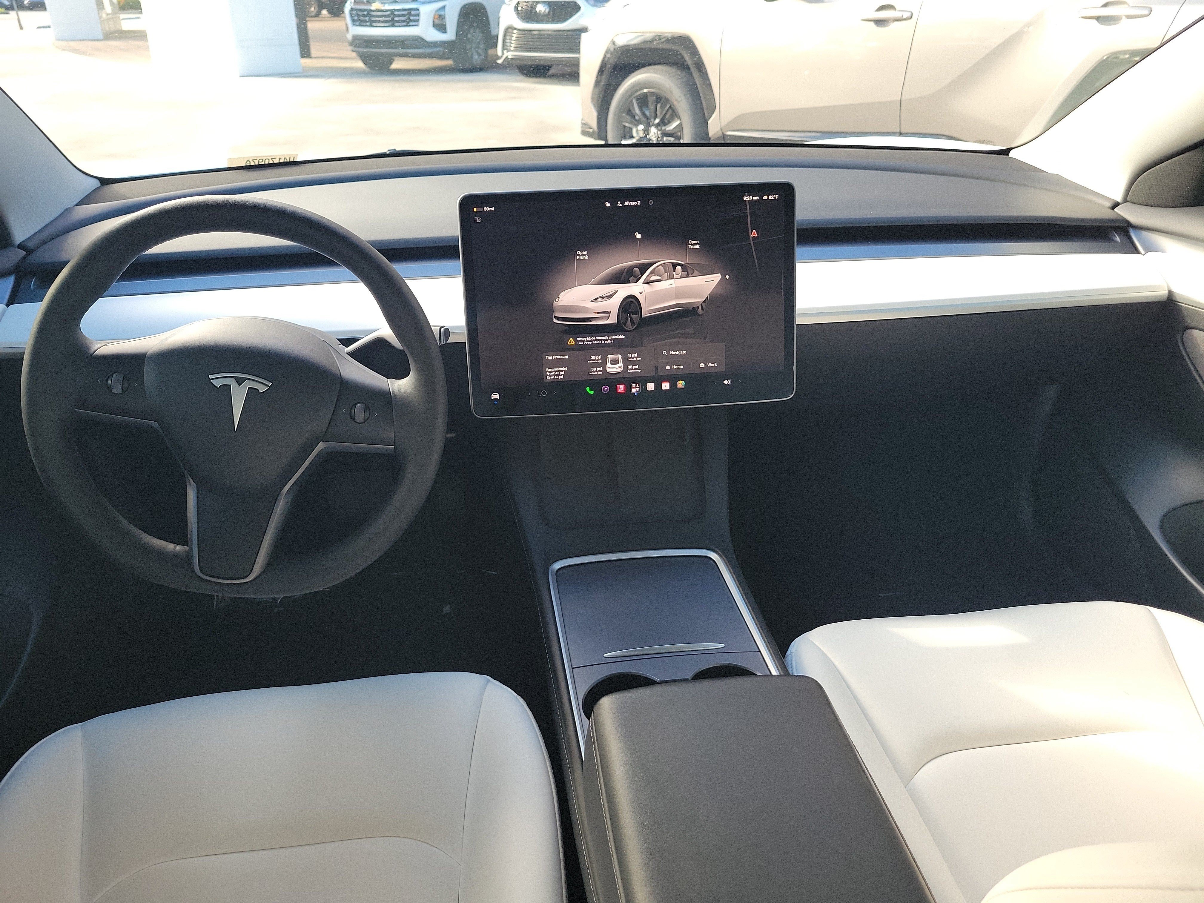 Used 2023 Tesla Model 3 Standard Range RWD image 17
