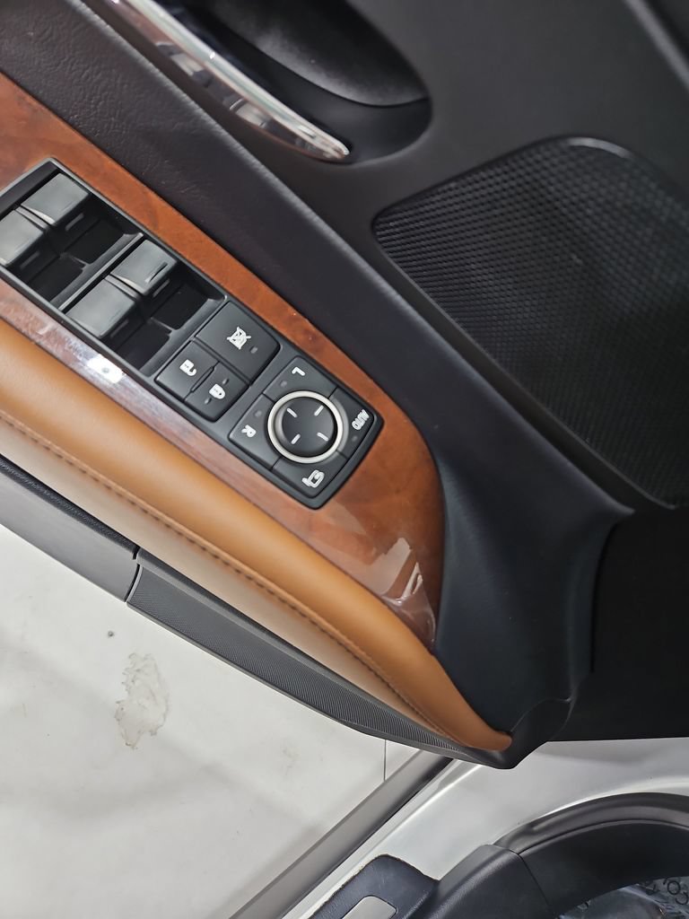 Used 2013 Lexus RX 450h AWD w/ Navigation Pkg image 12