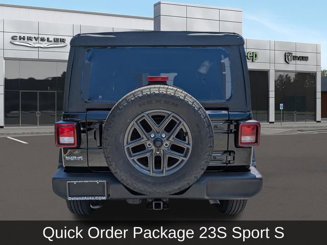 Used 2025 Jeep Wrangler Sport S image 5