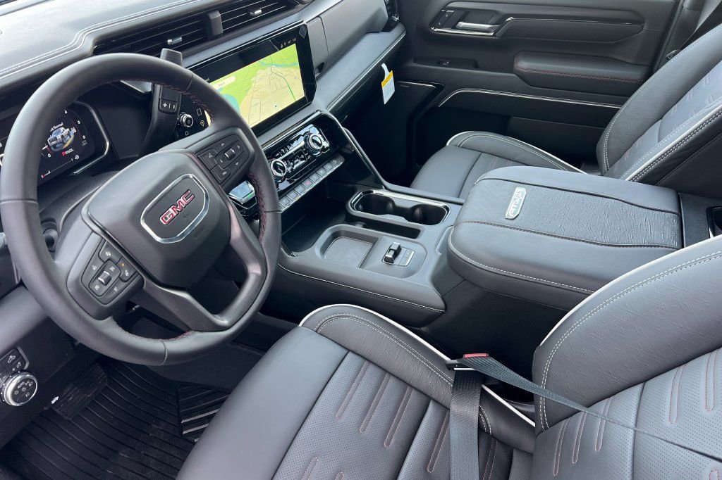 New 2026 GMC Sierra 2500 AT4X w/ AT4X AEV Edition image 7
