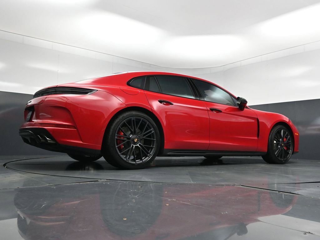 Certified 2026 Porsche Panamera GTS AWD/4WD image 27
