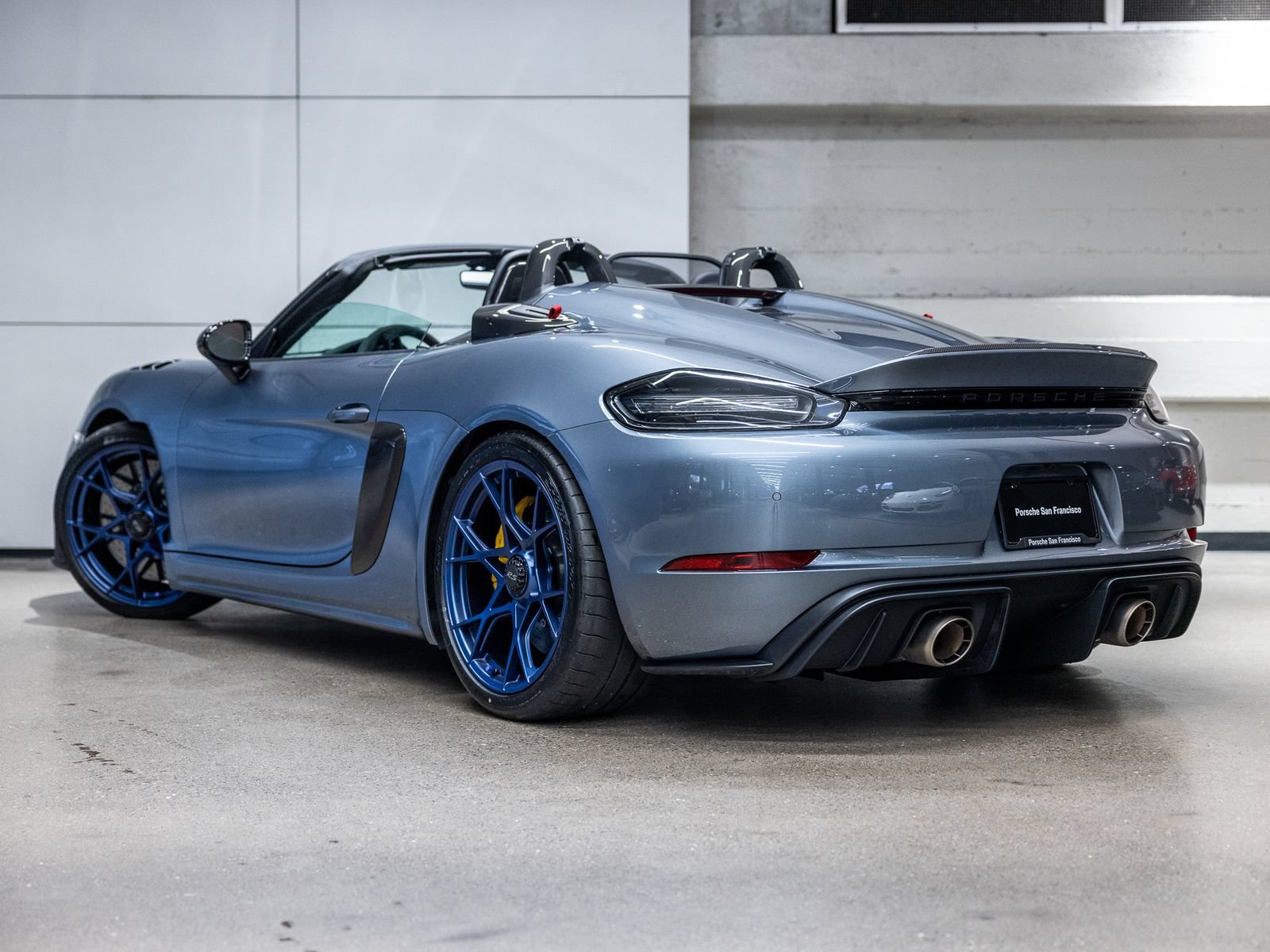 Certified 2025 Porsche 718 Boxster Spyder RS w/ Weissach Package RWD image 3
