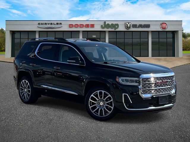 Used 2022 GMC Acadia Denali w/ Denali Ultimate Package AWD/4WD image 2