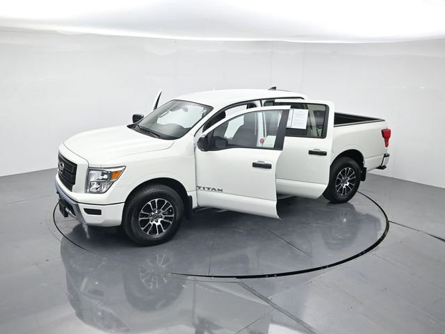 Used 2024 Nissan Titan SV w/ Accessory Utility Package image 47