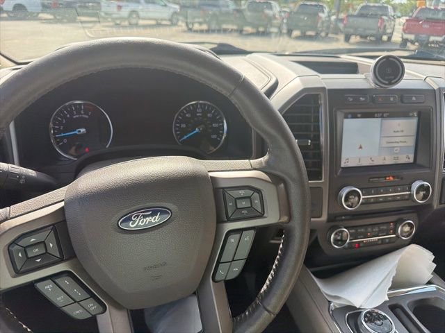 Used 2018 Ford Expedition Max XLT w/ Equipment Group 202A AWD/4WD image 11