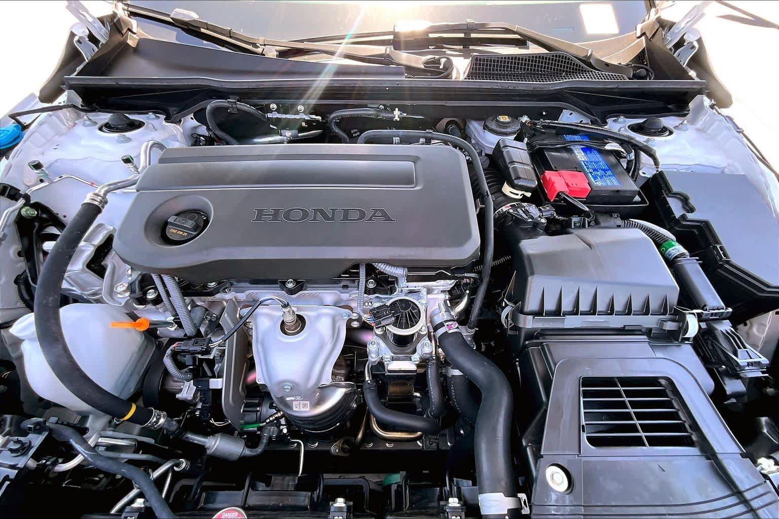 Used 2025 Honda Civic Sport image 31
