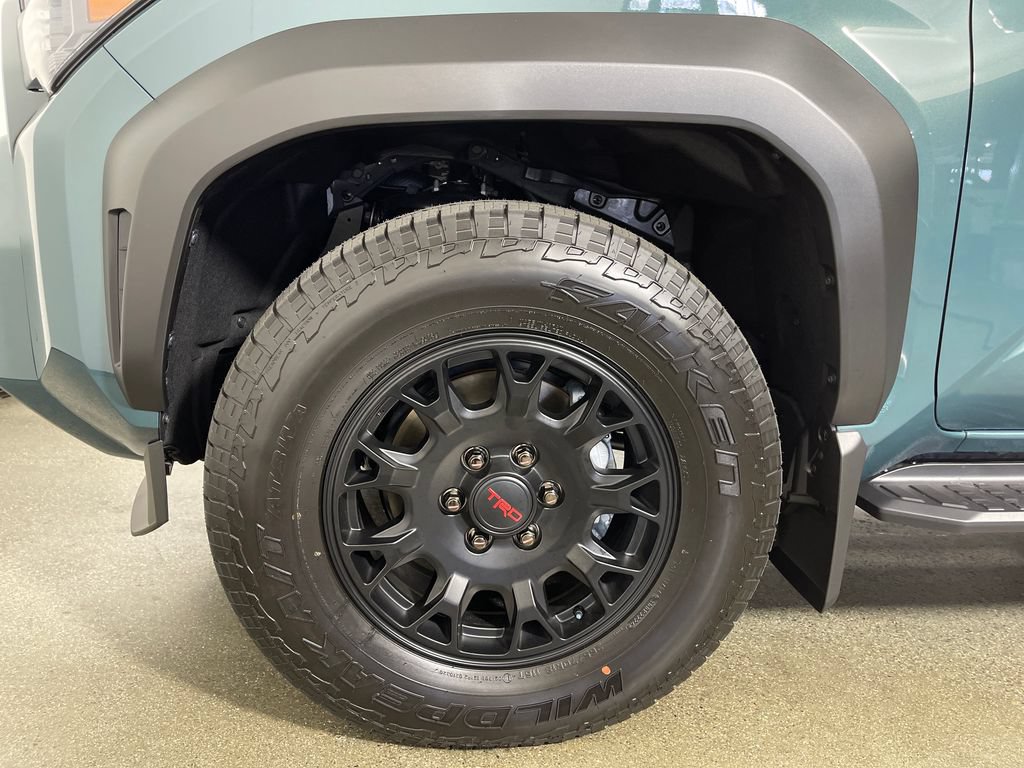 New 2026 Toyota 4Runner TRD Off-Road AWD/4WD image 11
