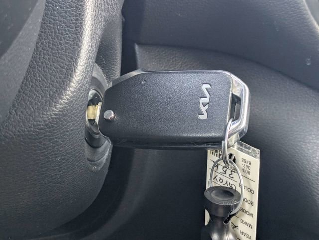 Used 2024 Kia Soul LX image 29