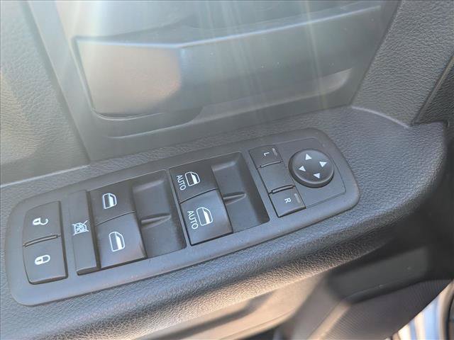 Used 2017 RAM 1500 ST w/ SXT Appearance Group AWD/4WD image 24