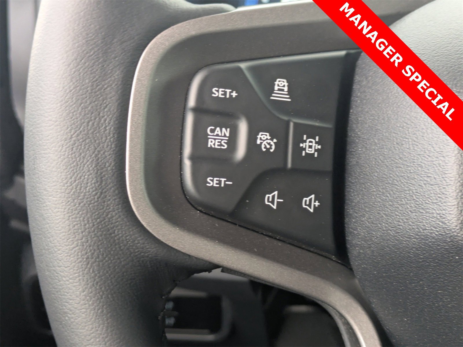 New 2025 Ford Bronco Badlands image 5