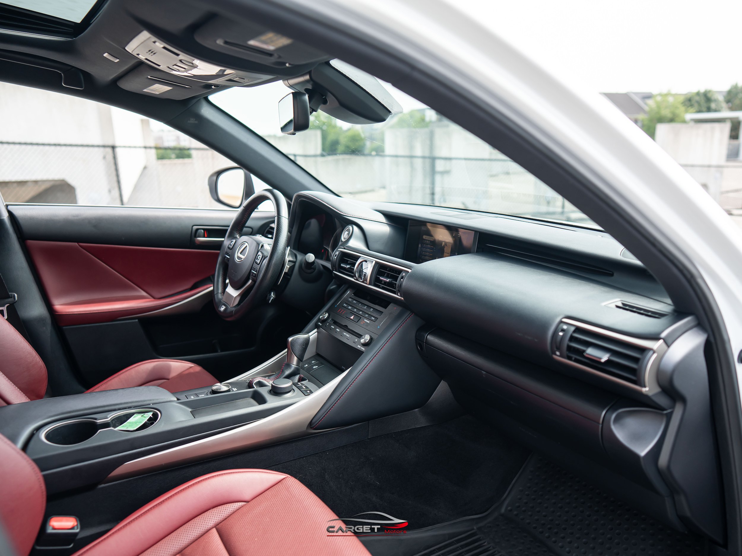 Used 2019 Lexus IS 300 F Sport w/ F Sport Package RWD image 15