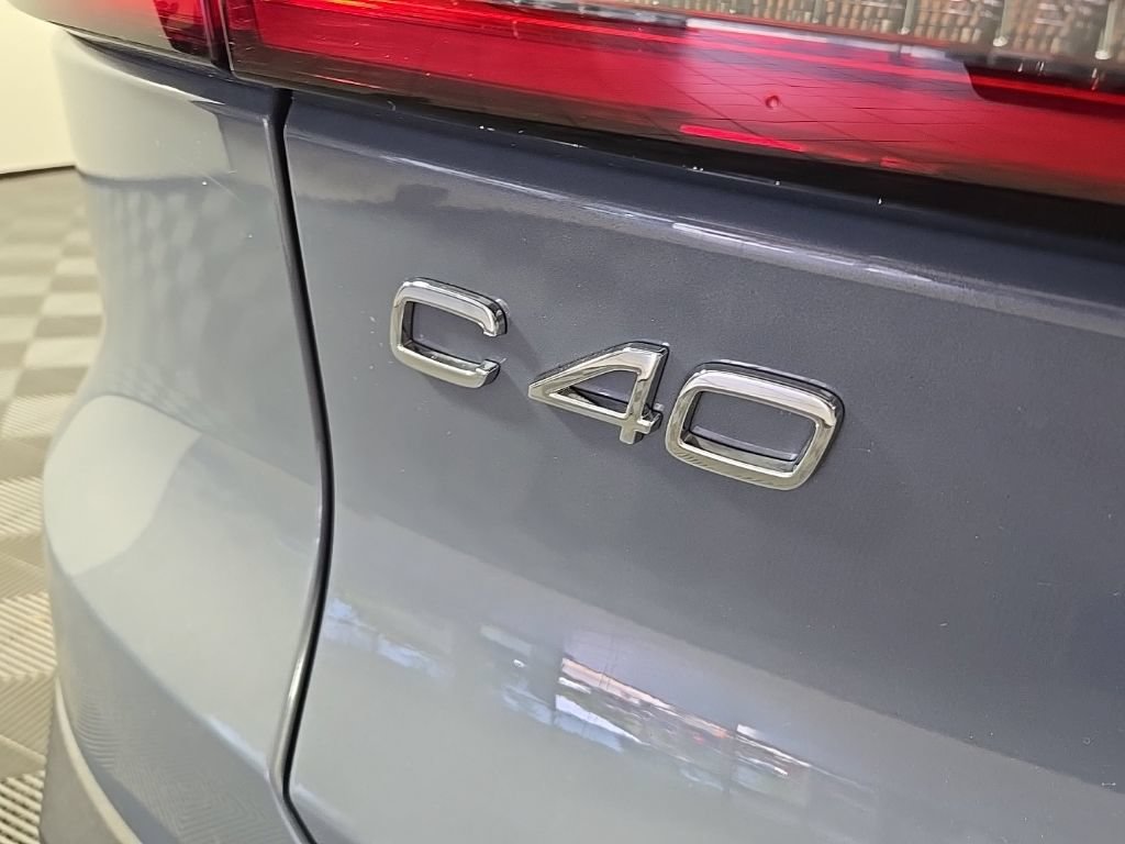 Certified 2023 Volvo C40 P8 Recharge Ultimate w/ Protection Package Premier AWD/4WD image 13