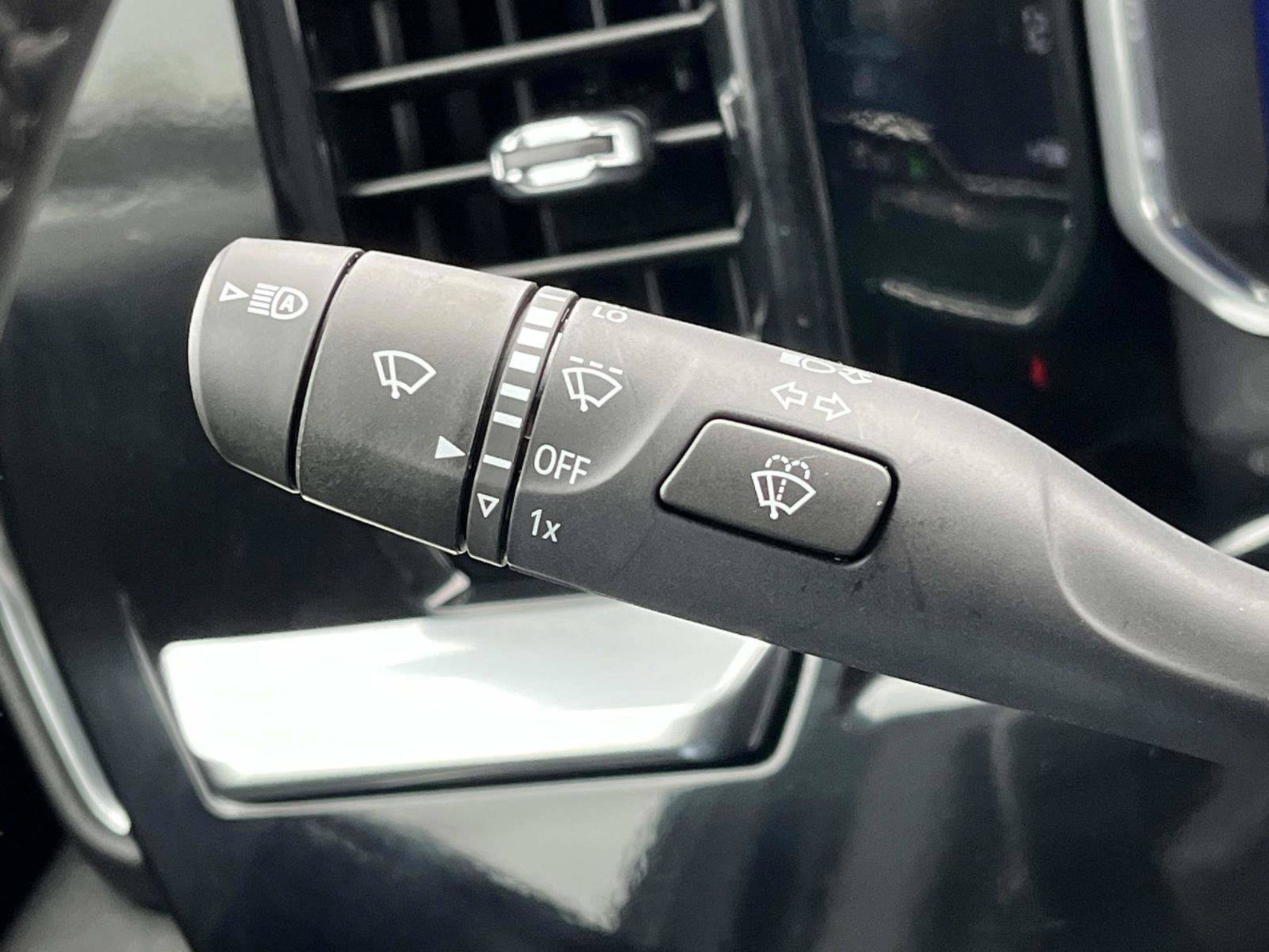 Used 2025 Chevrolet Silverado 1500 RST w/ RST All Star Premium Package image 43