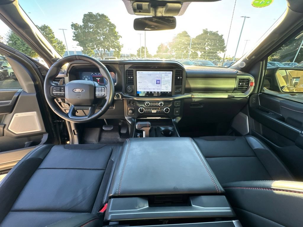 Used 2025 Ford F150 Raptor AWD/4WD image 16