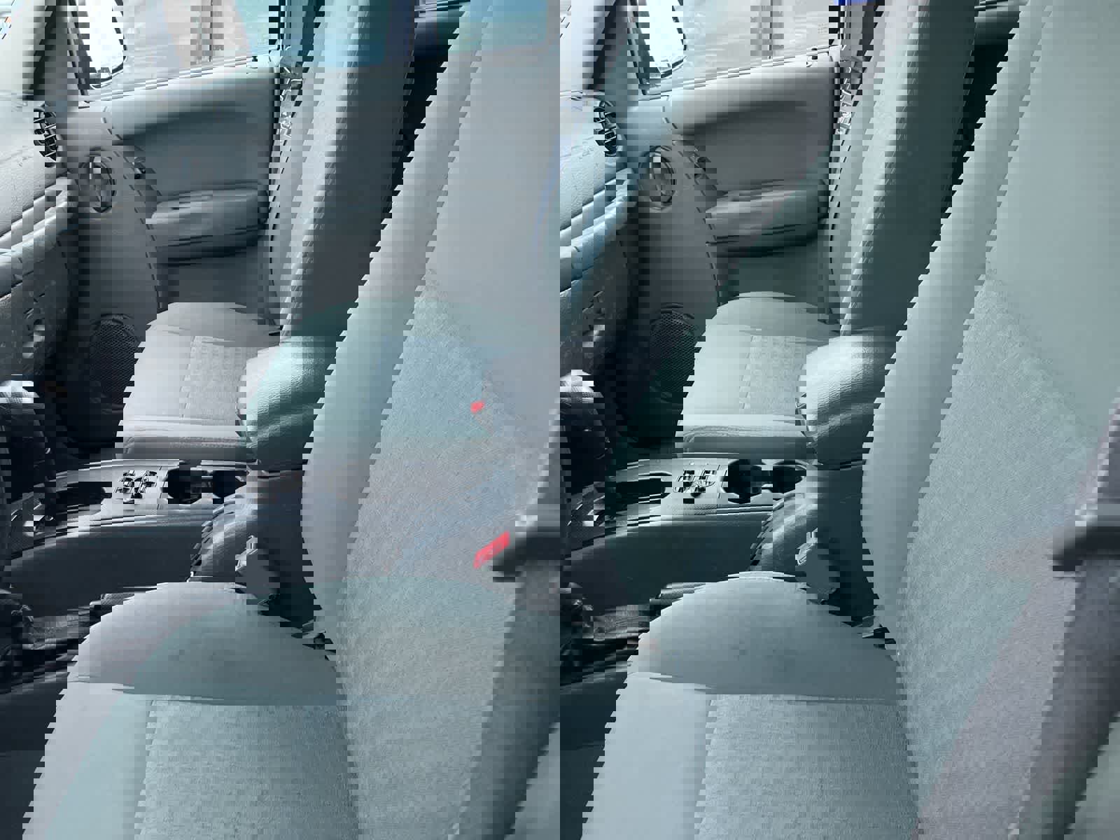 Used 2007 Jeep Liberty Sport image 22