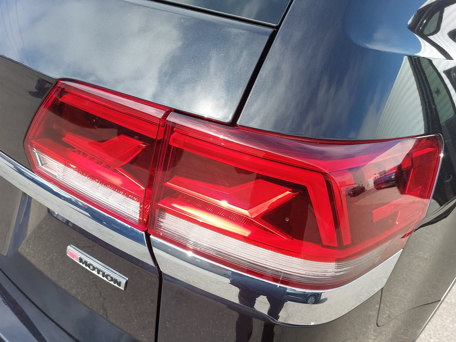 Used 2022 Volkswagen Atlas SEL Premium AWD/4WD image 39