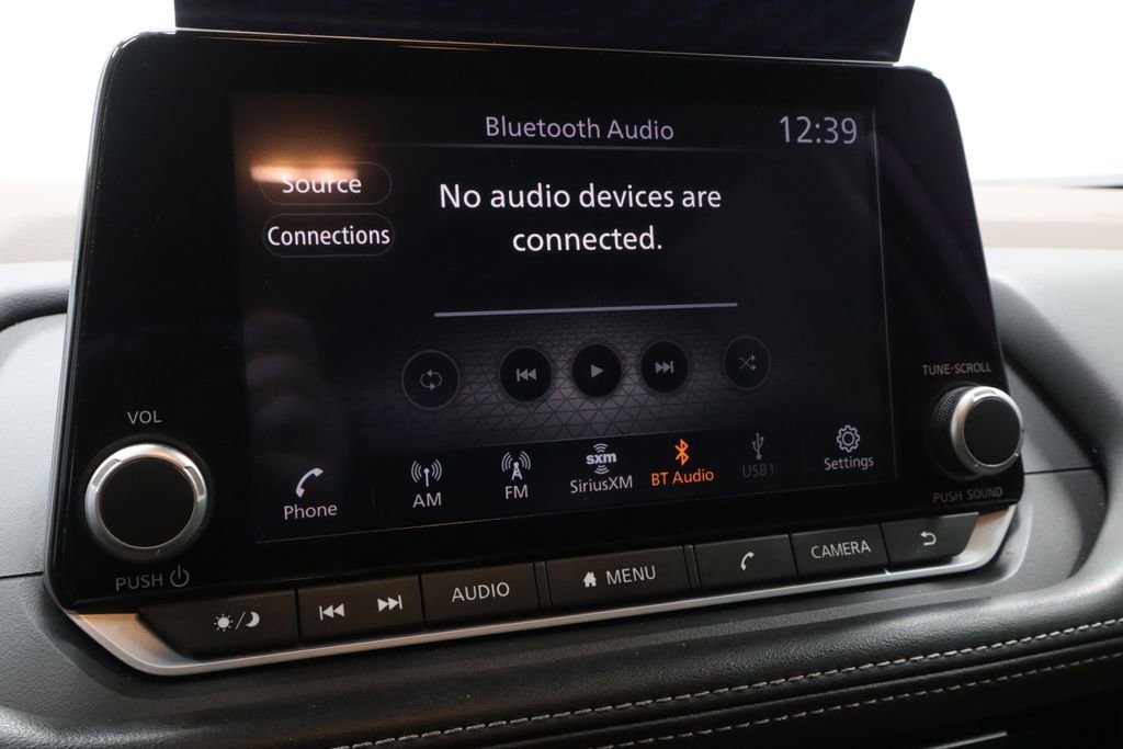 Certified 2023 Nissan Rogue SV AWD/4WD image 2