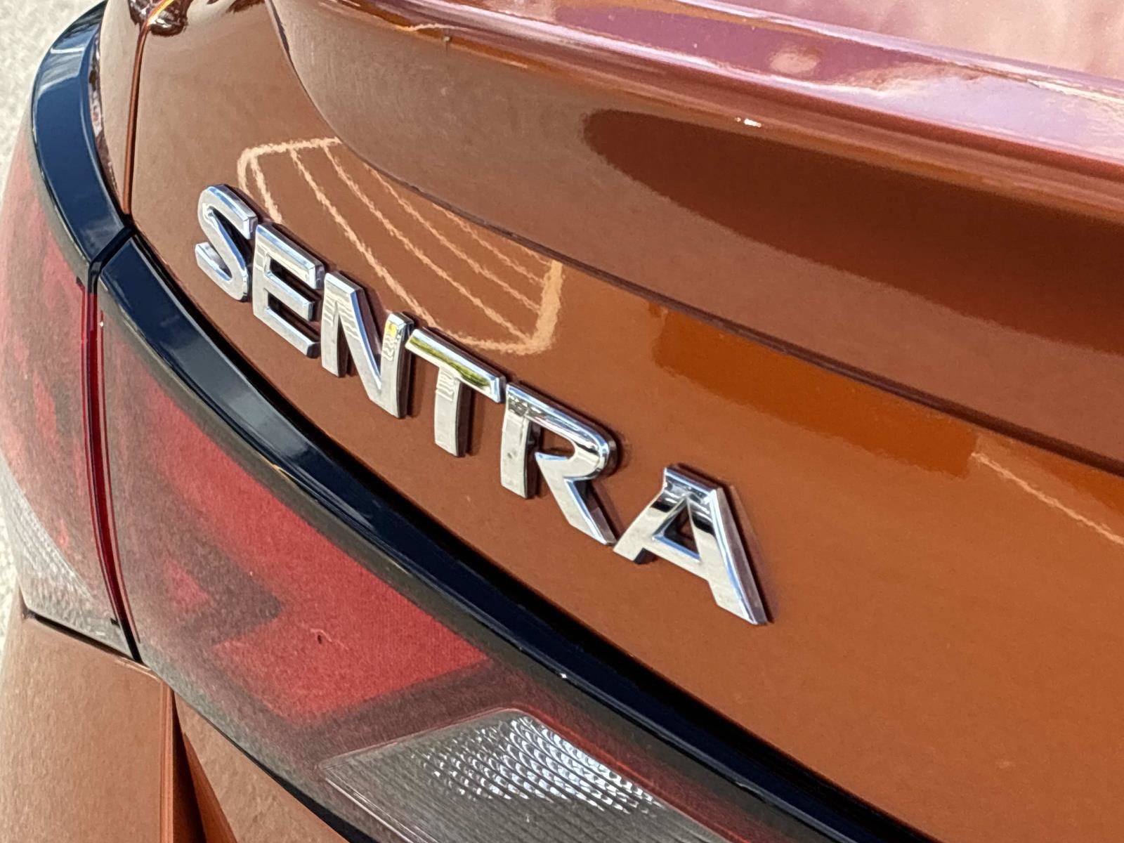 Used 2024 Nissan Sentra SR FWD image 13