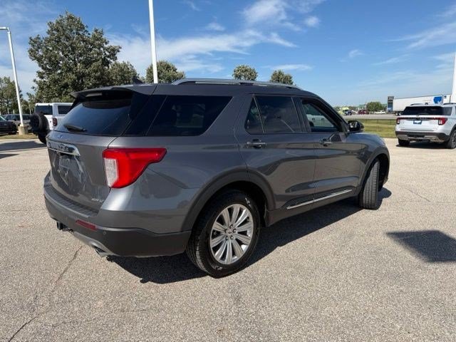 Used 2024 Ford Explorer Limited w/ Limited Technology Package AWD/4WD image 15