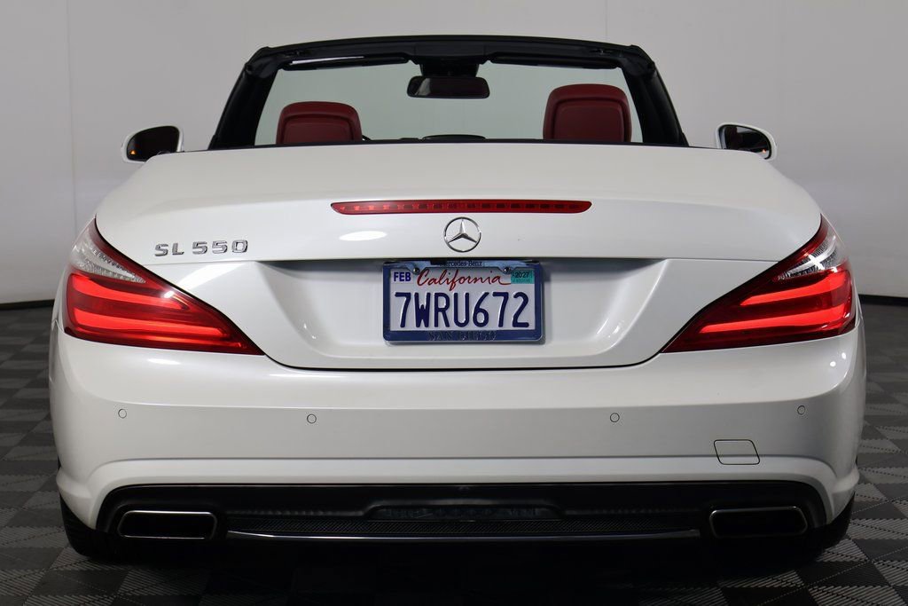 Used 2013 Mercedes-Benz SL 550 image 6