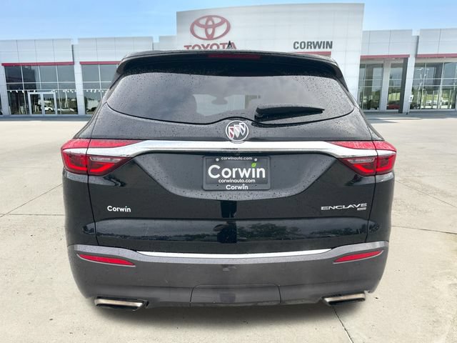 Used 2019 Buick Enclave Premium AWD/4WD image 4