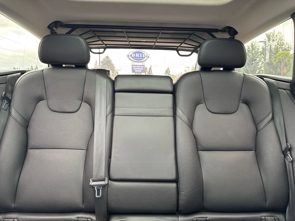 Used 2021 Volvo V90 T6 Cross Country w/ Protection Package Premier AWD/4WD image 18