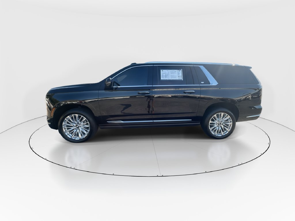 Used 2026 Cadillac Escalade ESV Luxury w/ LPO, Floor Liner Package RWD image 5