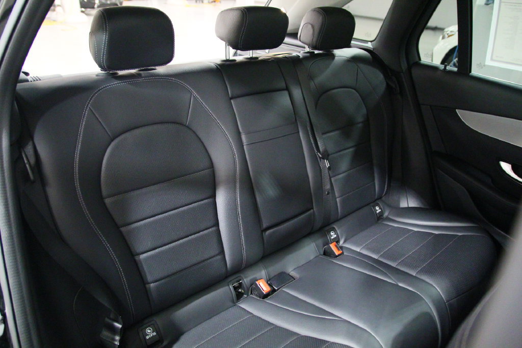Certified 2019 Mercedes-Benz GLC 300 4MATIC image 23