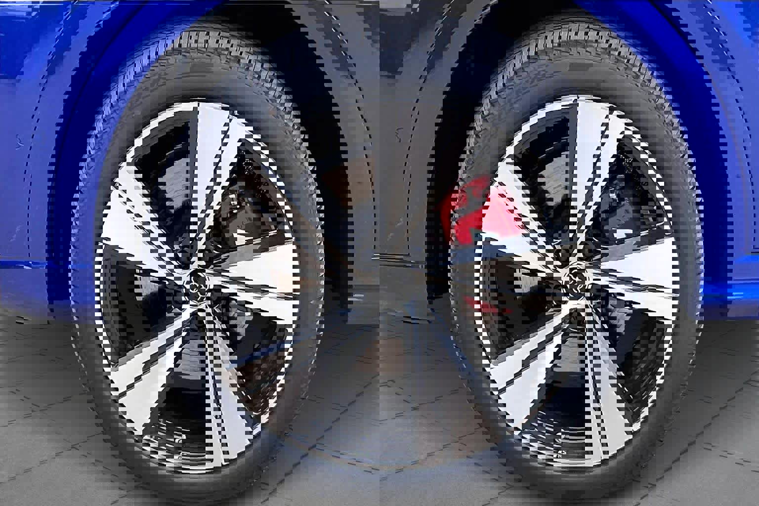 New 2025 Audi SQ5 Premium Plus image 11