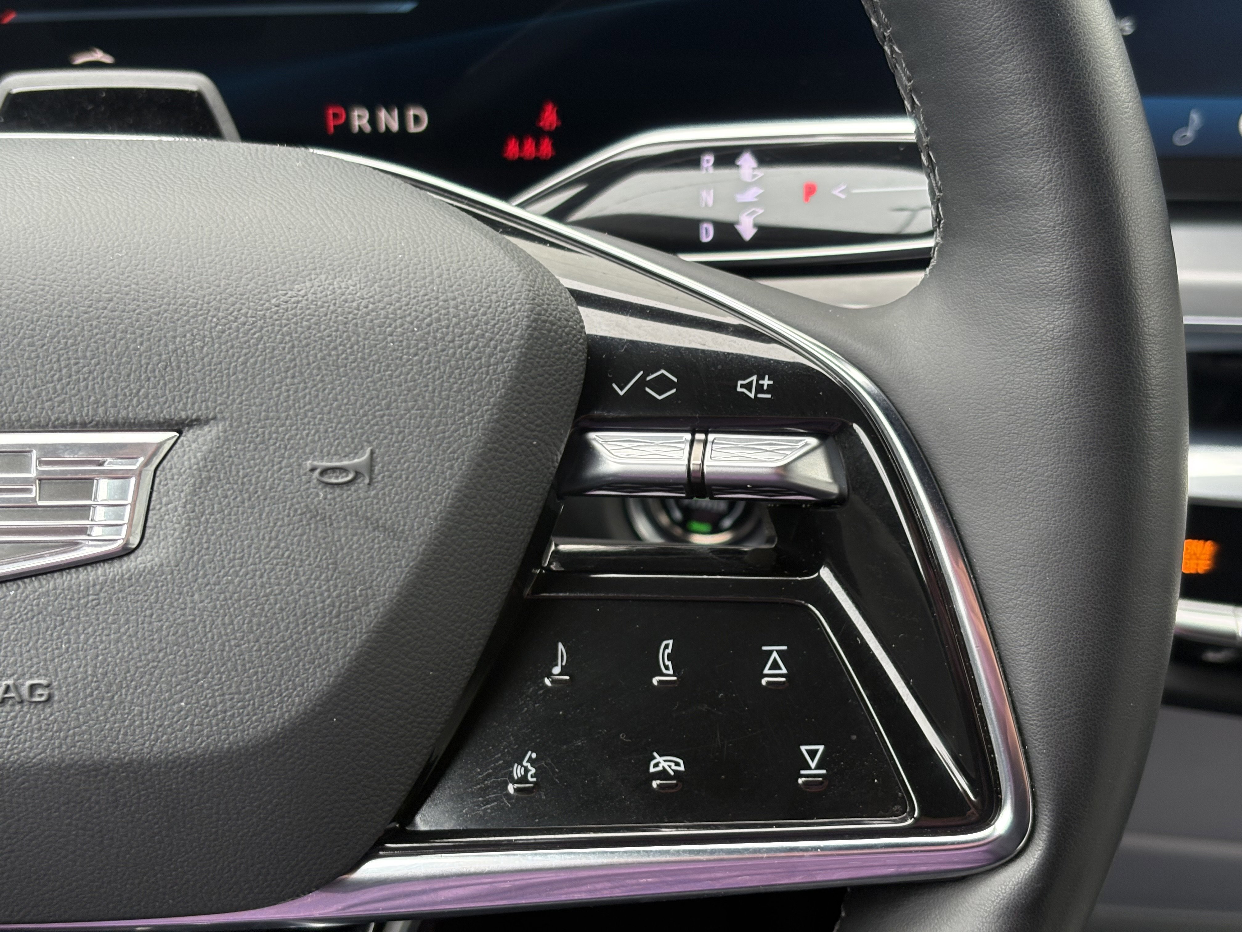 Used 2024 Cadillac Lyriq Sport AWD/4WD image 19