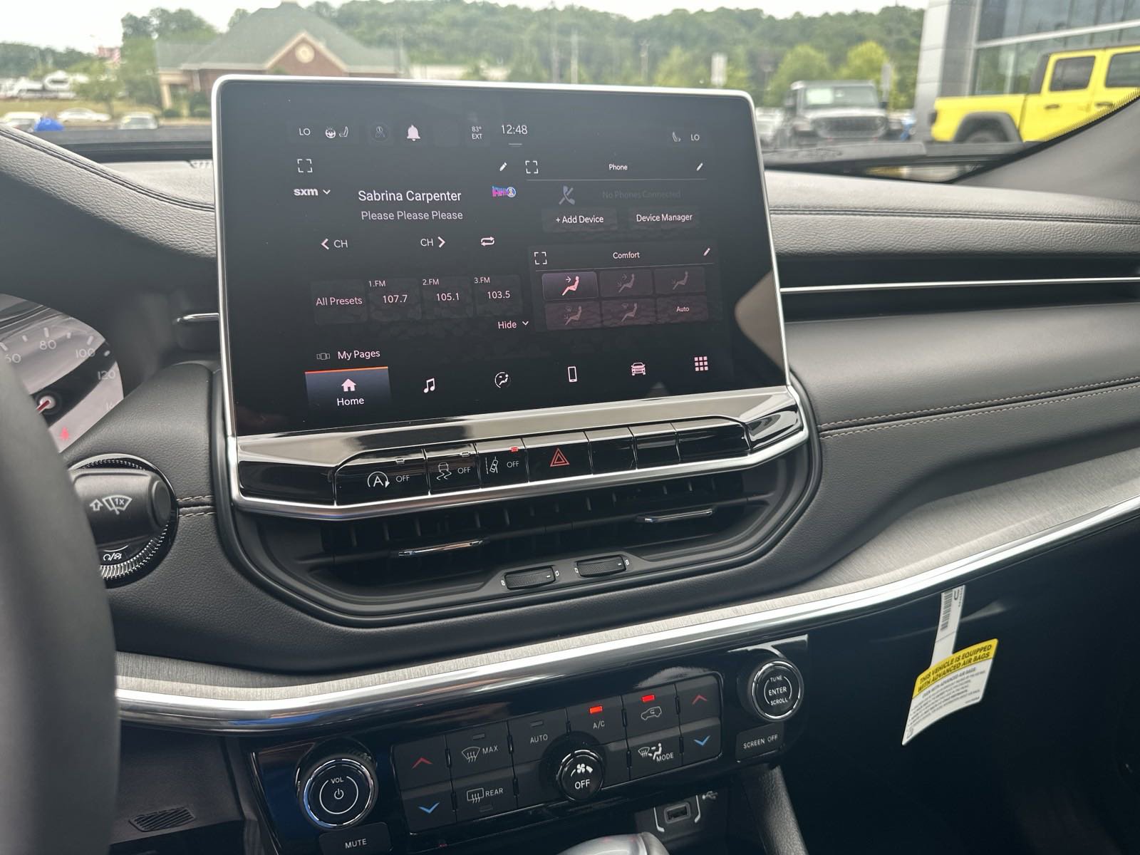 Used 2023 Jeep Compass Limited image 32