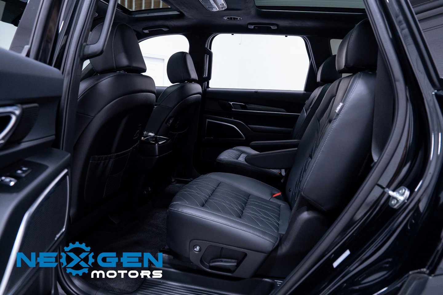 Used 2025 Kia Telluride SX Prestige X-Line image 44
