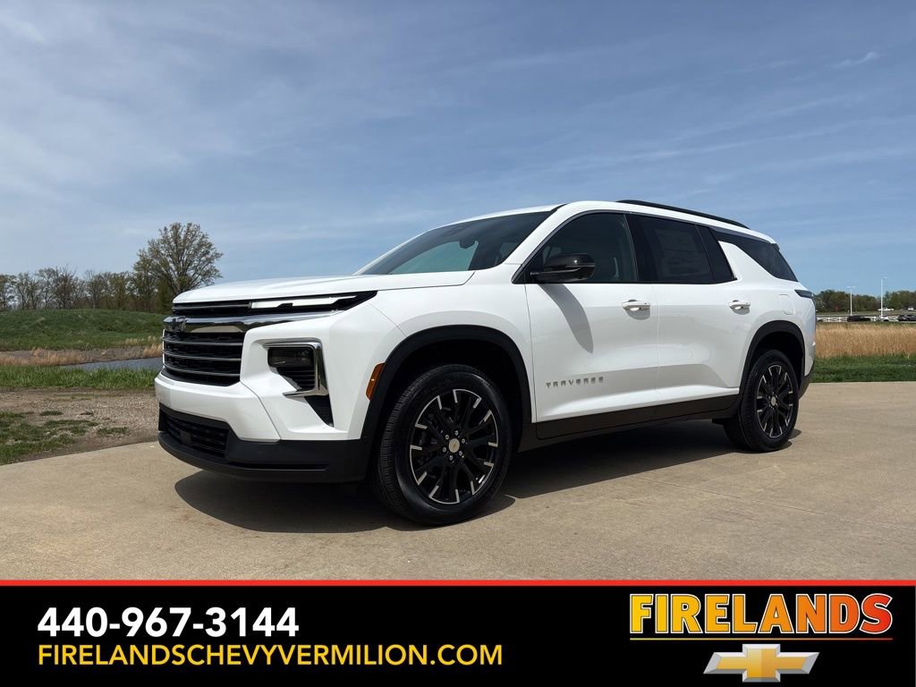 New 2026 Chevrolet Traverse LT w/ Sun and Wheel Package