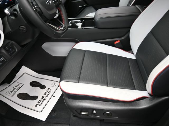 Used 2025 Chevrolet Silverado EV RST image 15