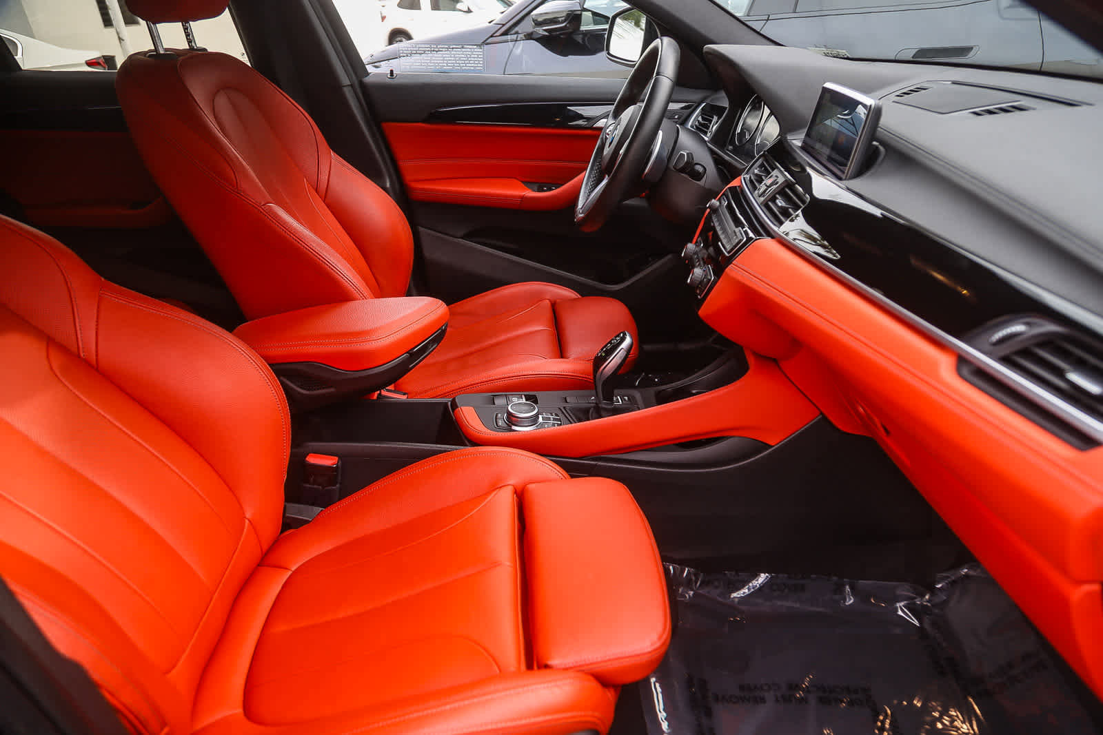 Used 2022 BMW X2 sDrive28i w/ M Sport X Package image 13