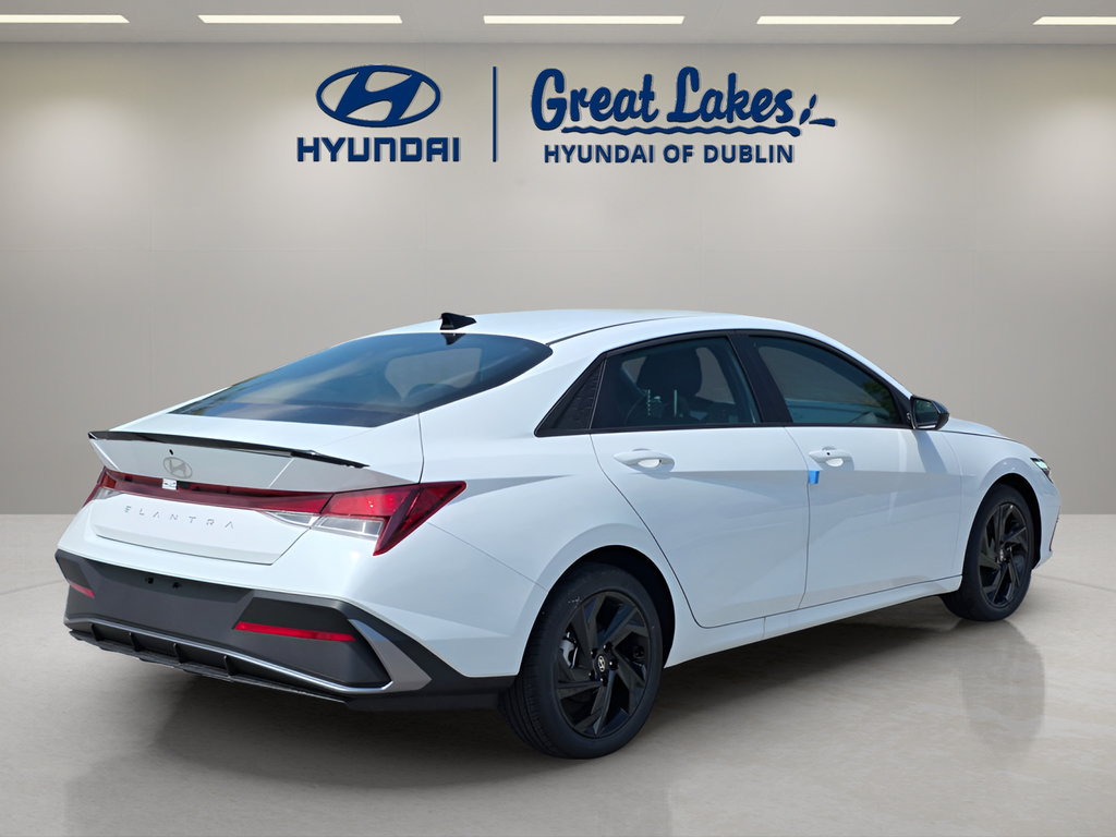 New 2026 Hyundai Elantra Sport FWD image 5