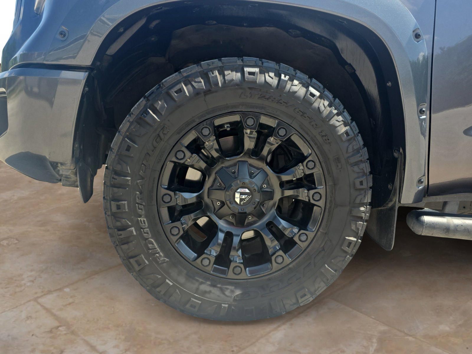 Used 2017 Toyota Tundra SR5 w/ SR5 Upgrade Package RWD image 27