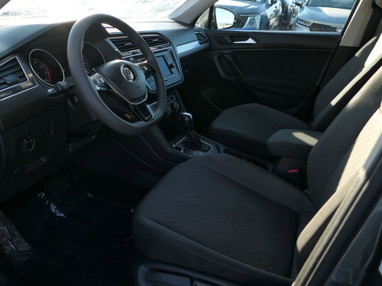 Used 2021 Volkswagen Tiguan S image 12