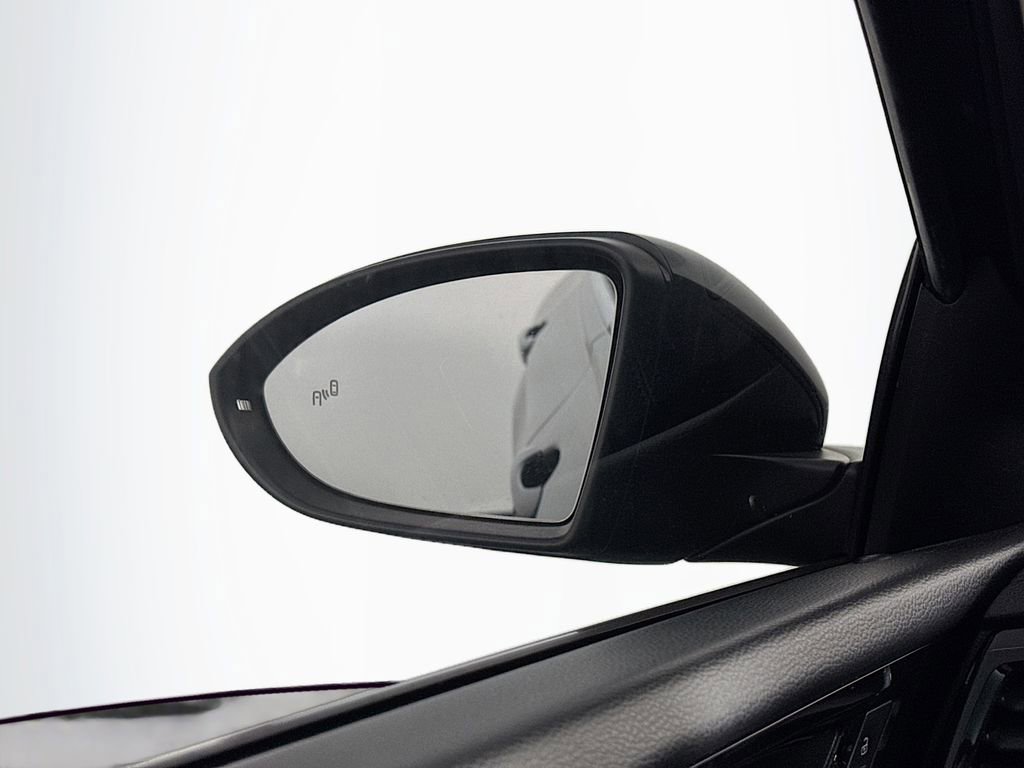 Used 2021 Volkswagen Jetta SEL Premium image 43