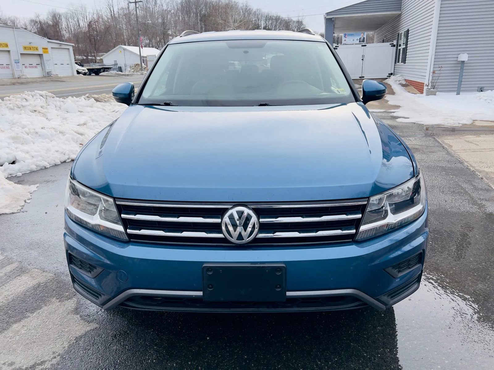 Used 2020 Volkswagen Tiguan S w/ 3rd Row Seat Package image 2