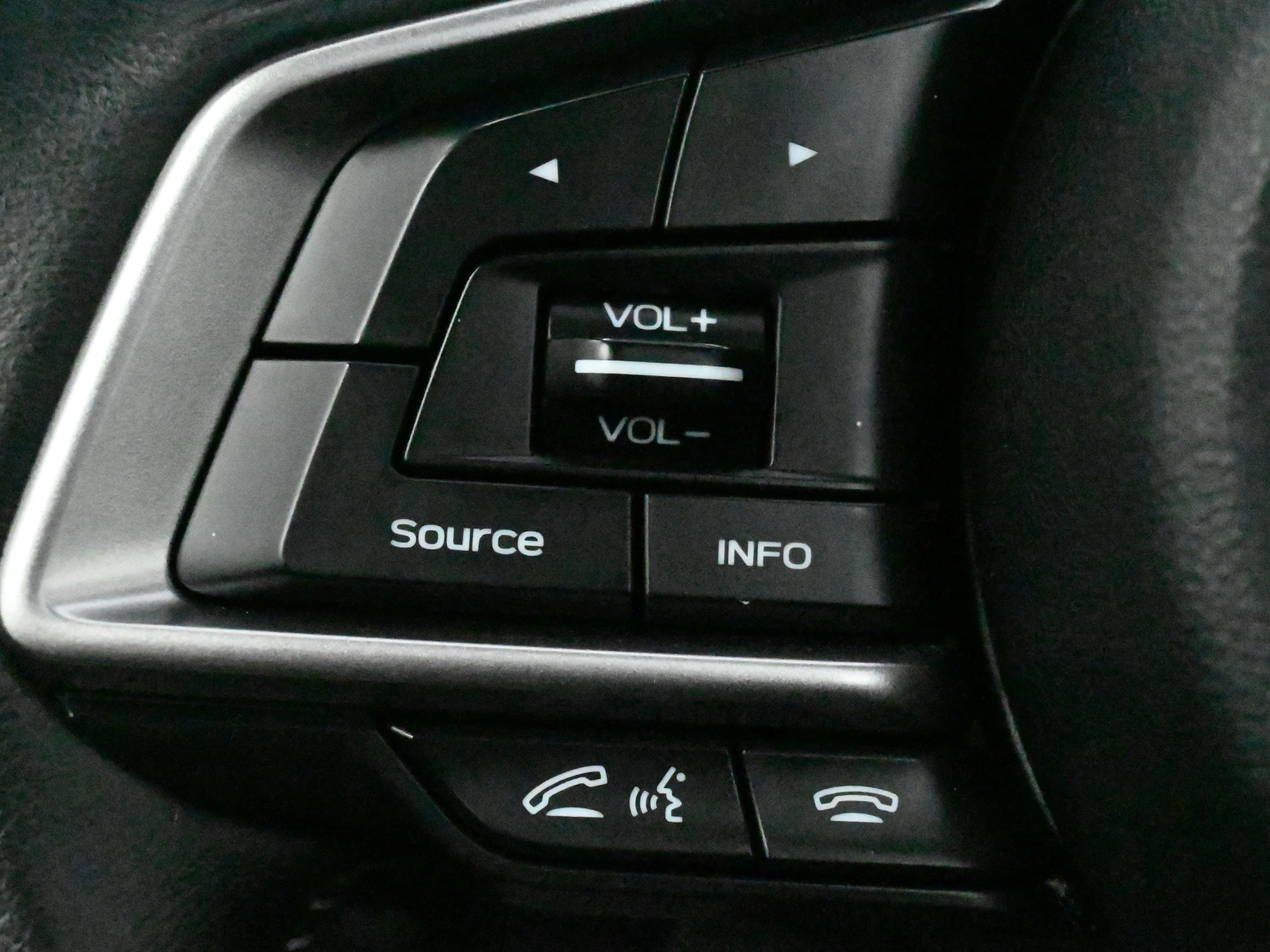 Used 2023 Subaru Forester Premium image 30