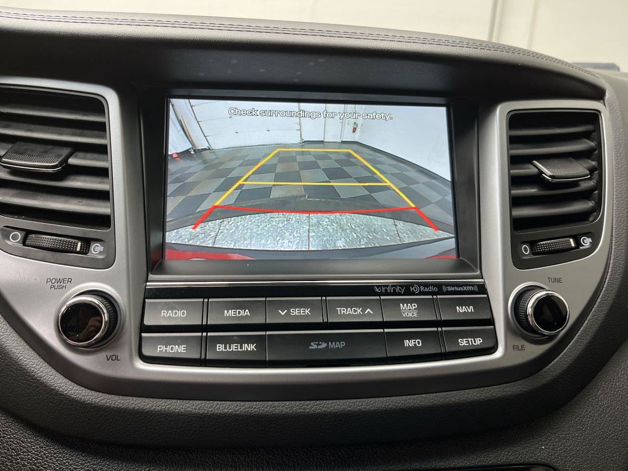 Used 2017 Hyundai Tucson SE Plus AWD/4WD image 6