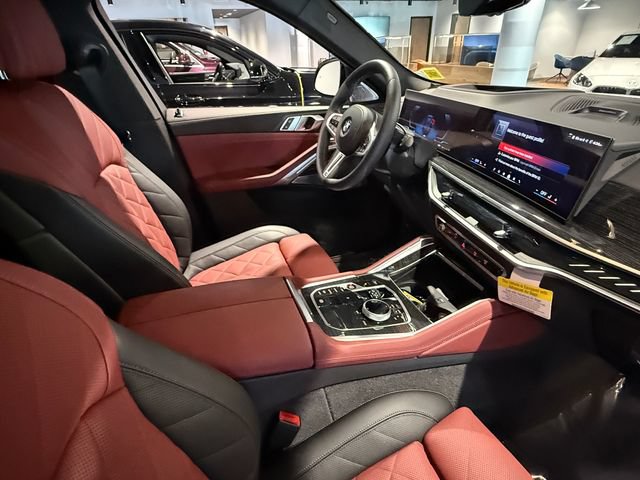 Used 2025 BMW X6 M60i AWD/4WD image 22